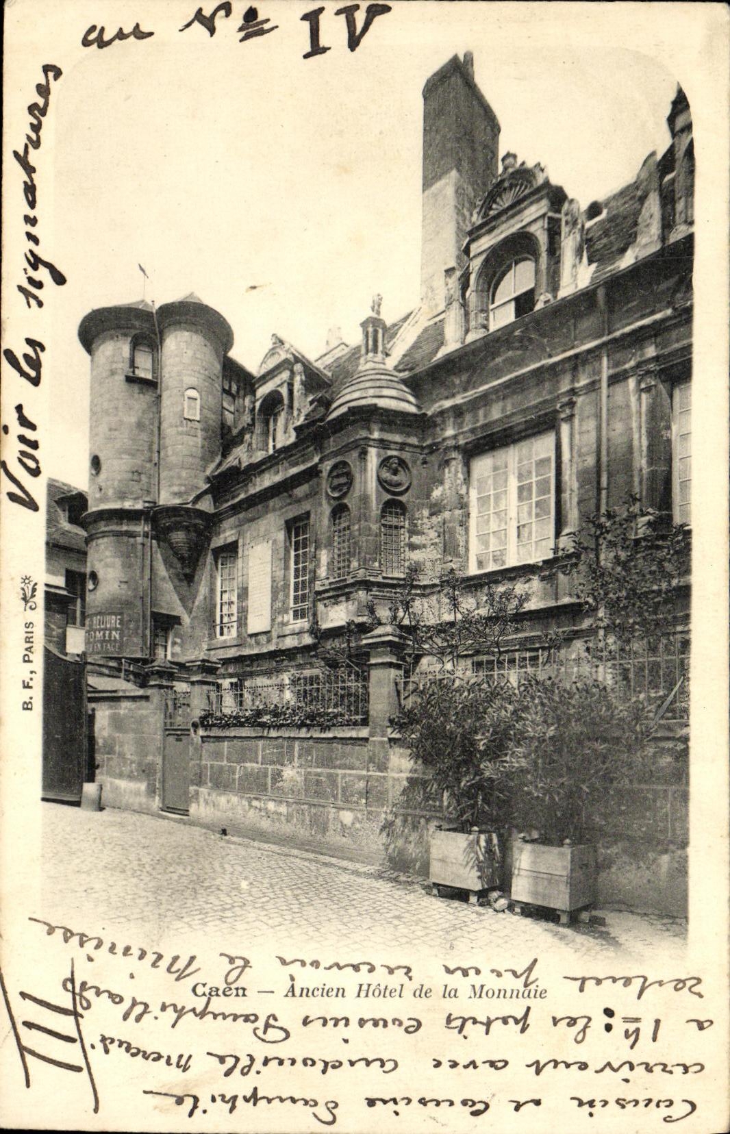 VINTAGE POSTCARD Caen Old Mint