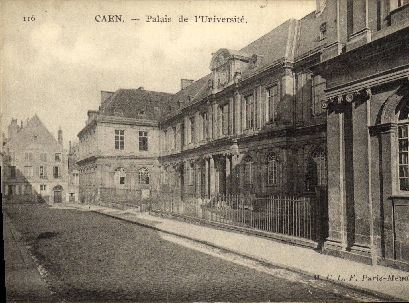 CPA Caen Palais De L Universite 