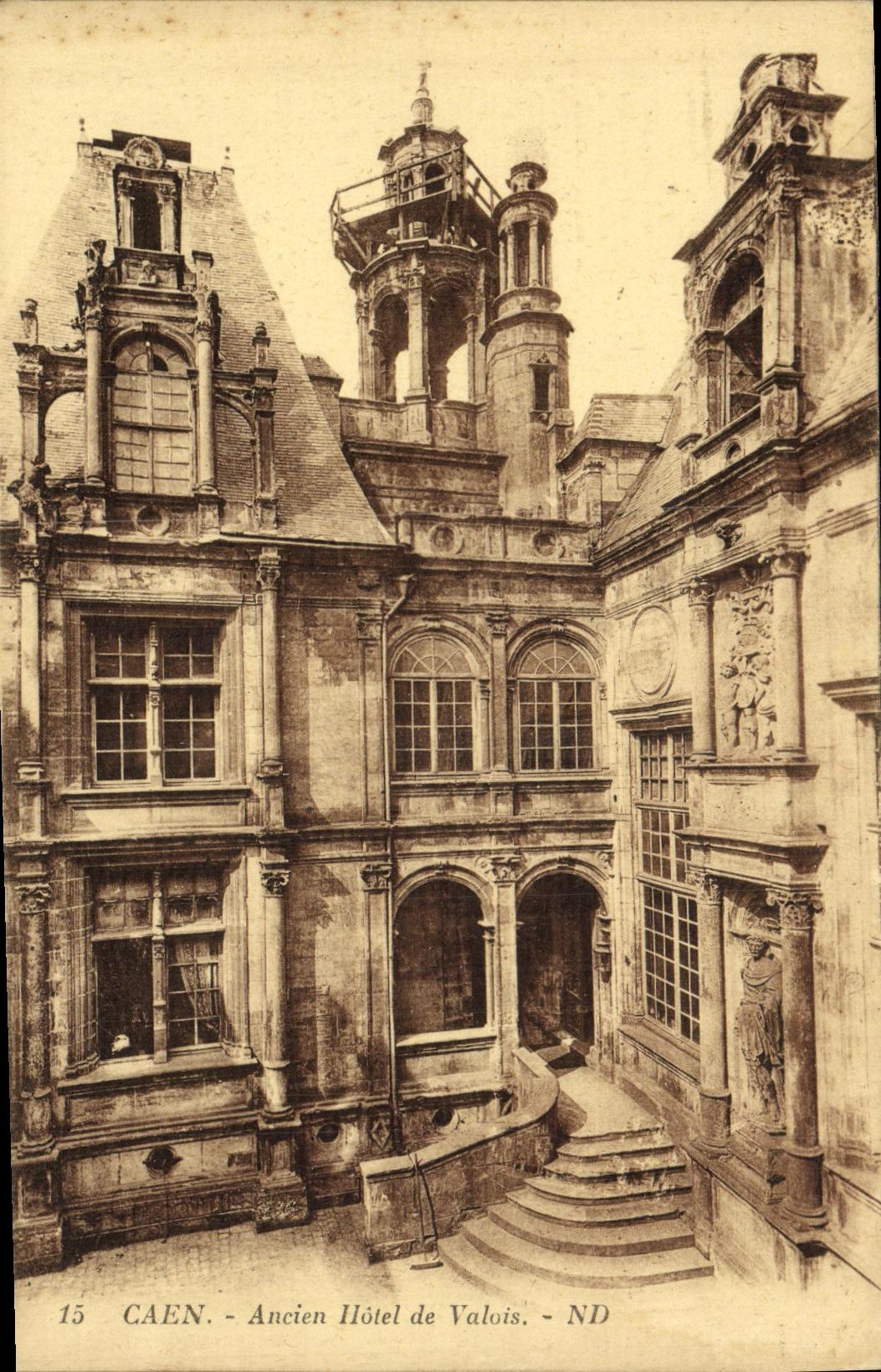 VINTAGE POSTCARD Caen Old Hotel of Vilois
