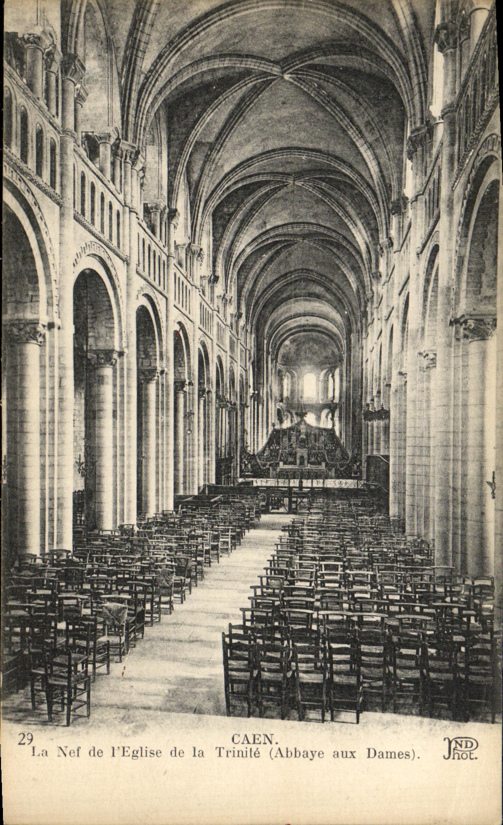 VINTAGE POSTCARD Caen the Nave Of L Church of the Trinity Abbey to the Ladies