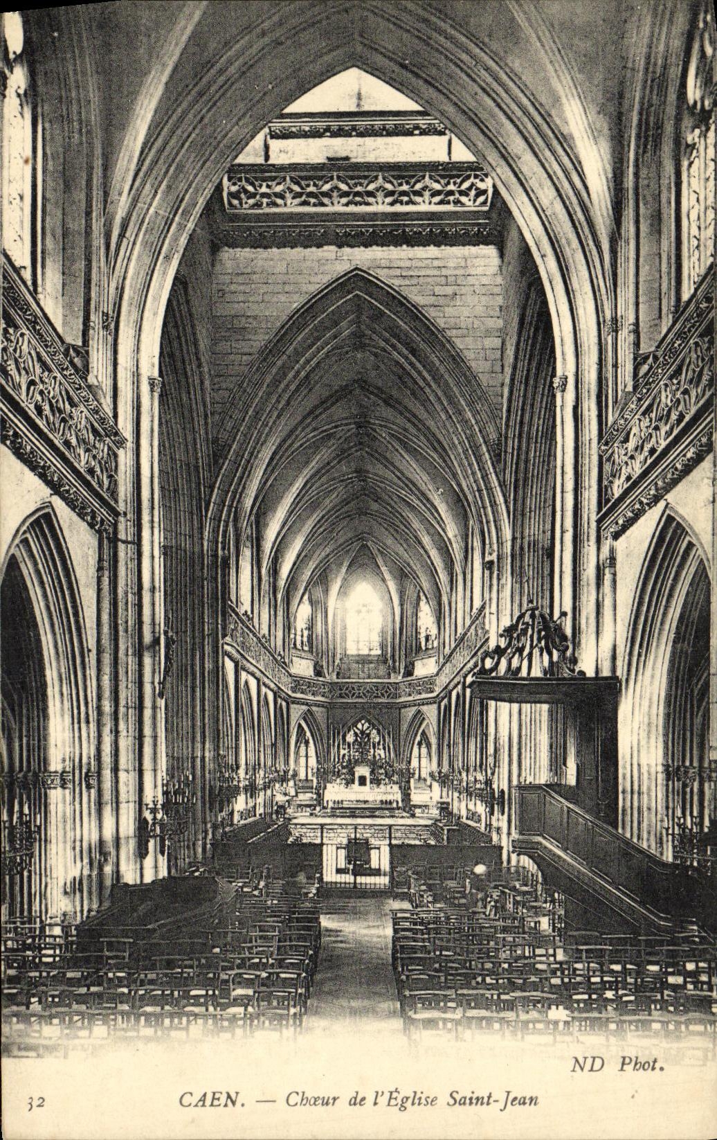 CPA Caen Choeur de l Eglise Saint Jean 
