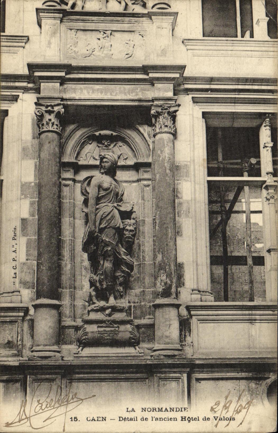 CPA Caen Detail de L Ancien Hotel de Valois
