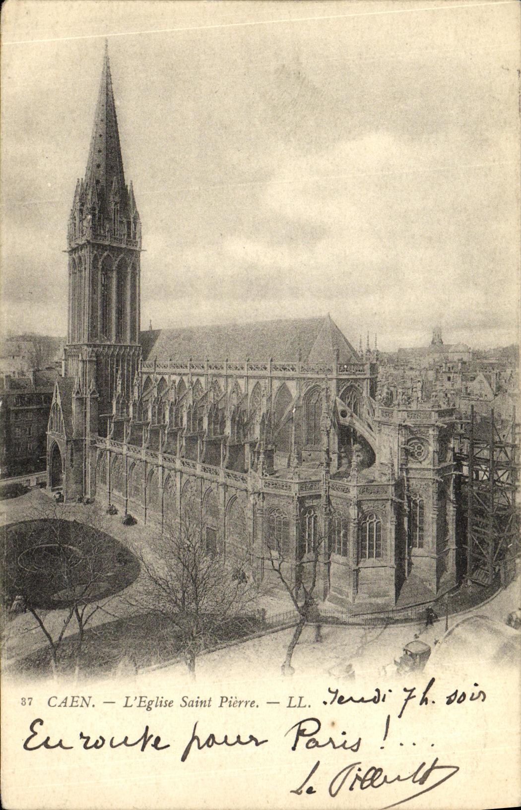 CPA Caen L Eglise Saint Pierre 