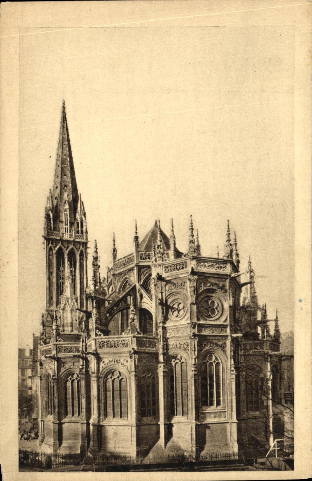CPA Caen Abside Eglise St Pierre 