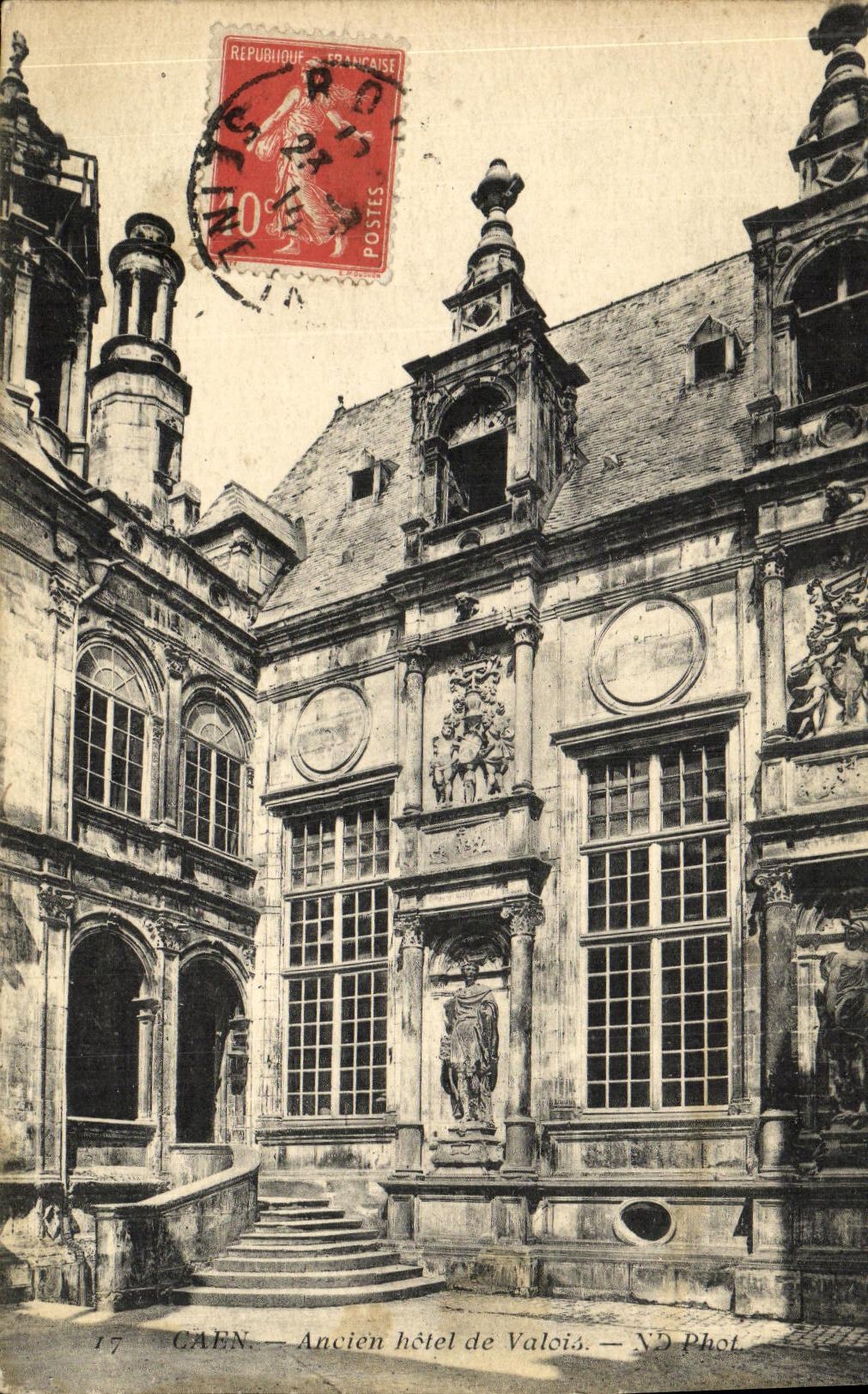 VINTAGE POSTCARD Caen Old Hotel of Valois