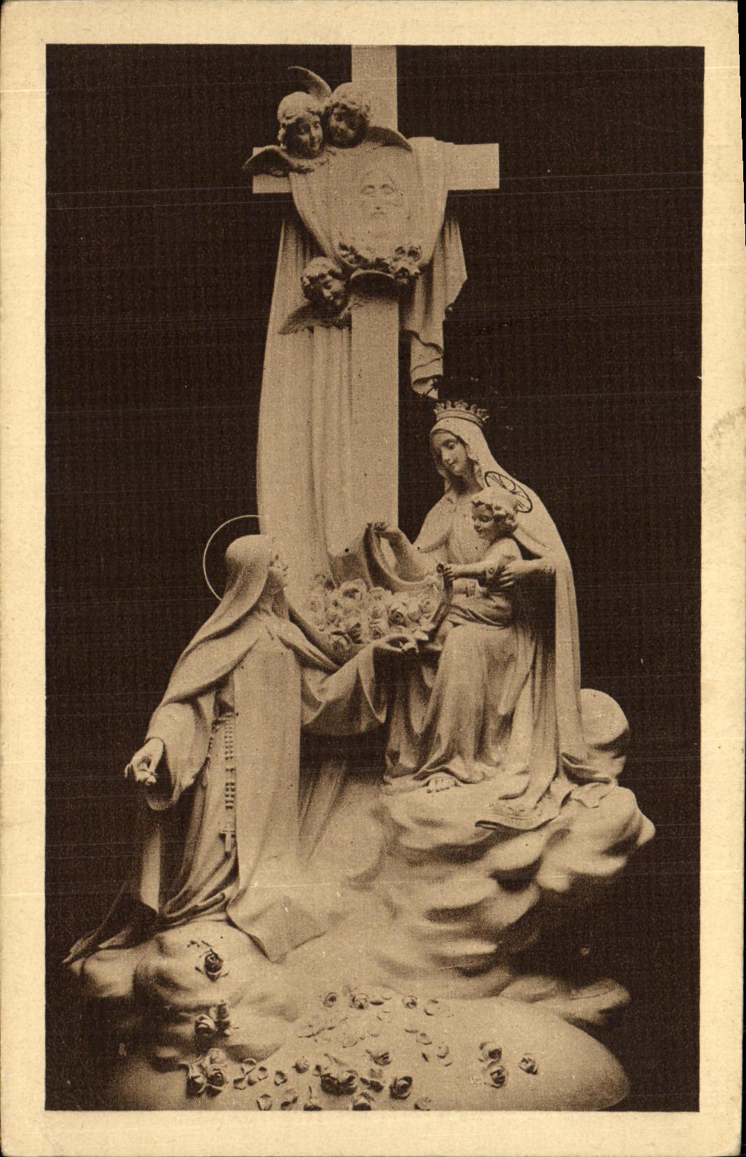 VINTAGE POSTCARD Lisieux Groupe Carves dominating the Master furnace bridge in the vault of the Carmelite nuns of Lisieux