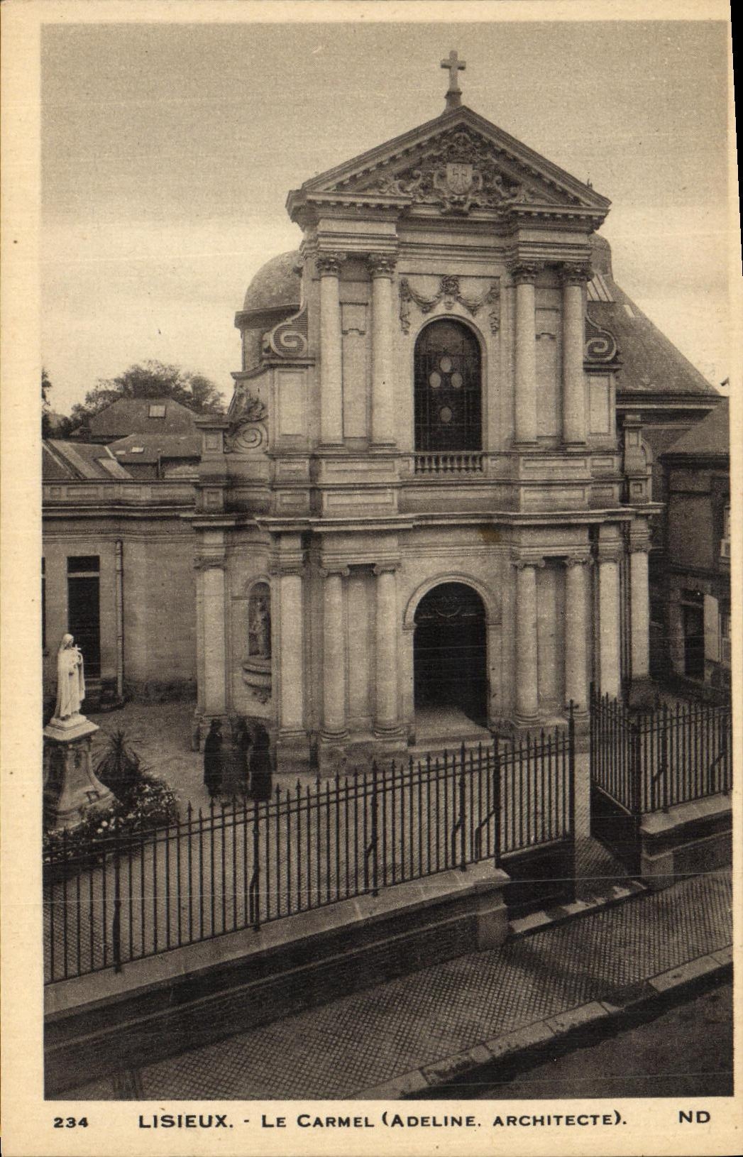 VINTAGE POSTCARD Lisieux Carmel