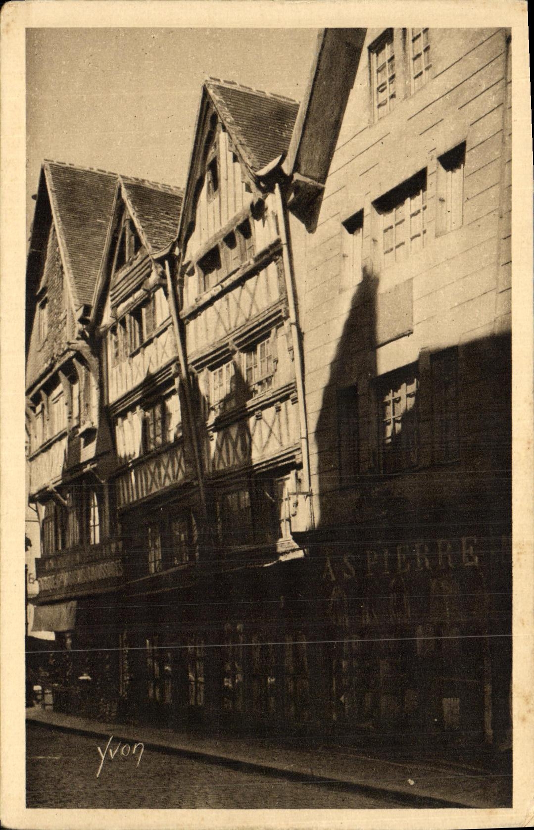 VINTAGE POSTCARD Lisieux Vielles Houses Places Hugo