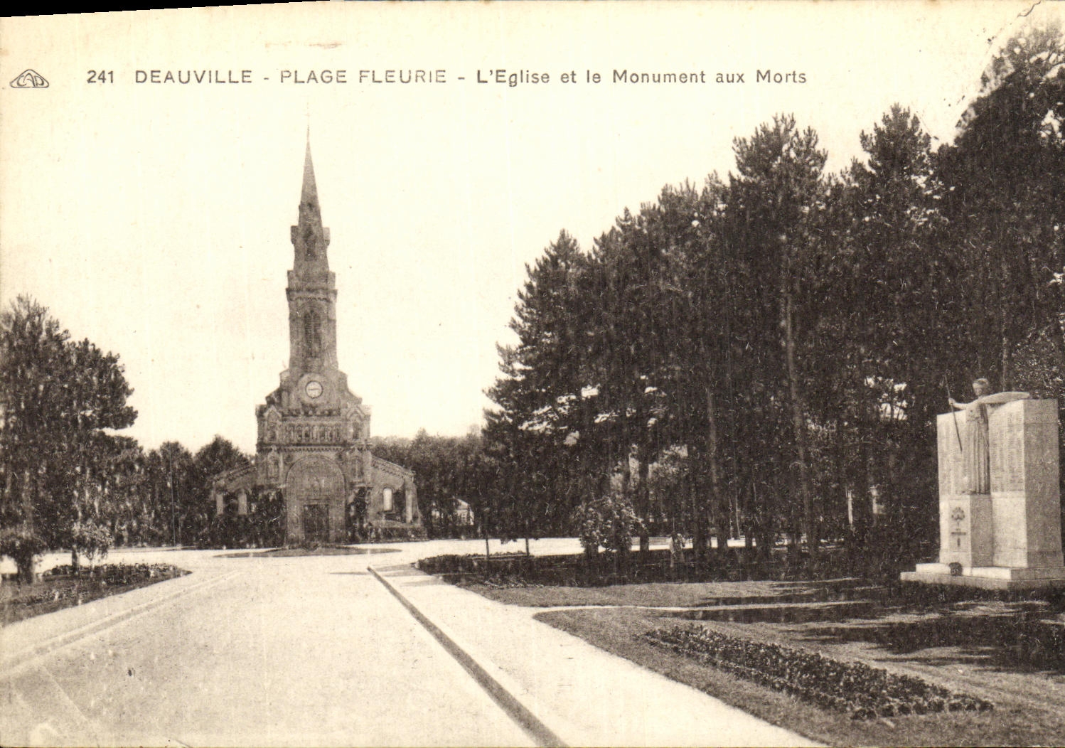 VINTAGE POSTCARD Deauville Flowered Beach L Church and the War memorial