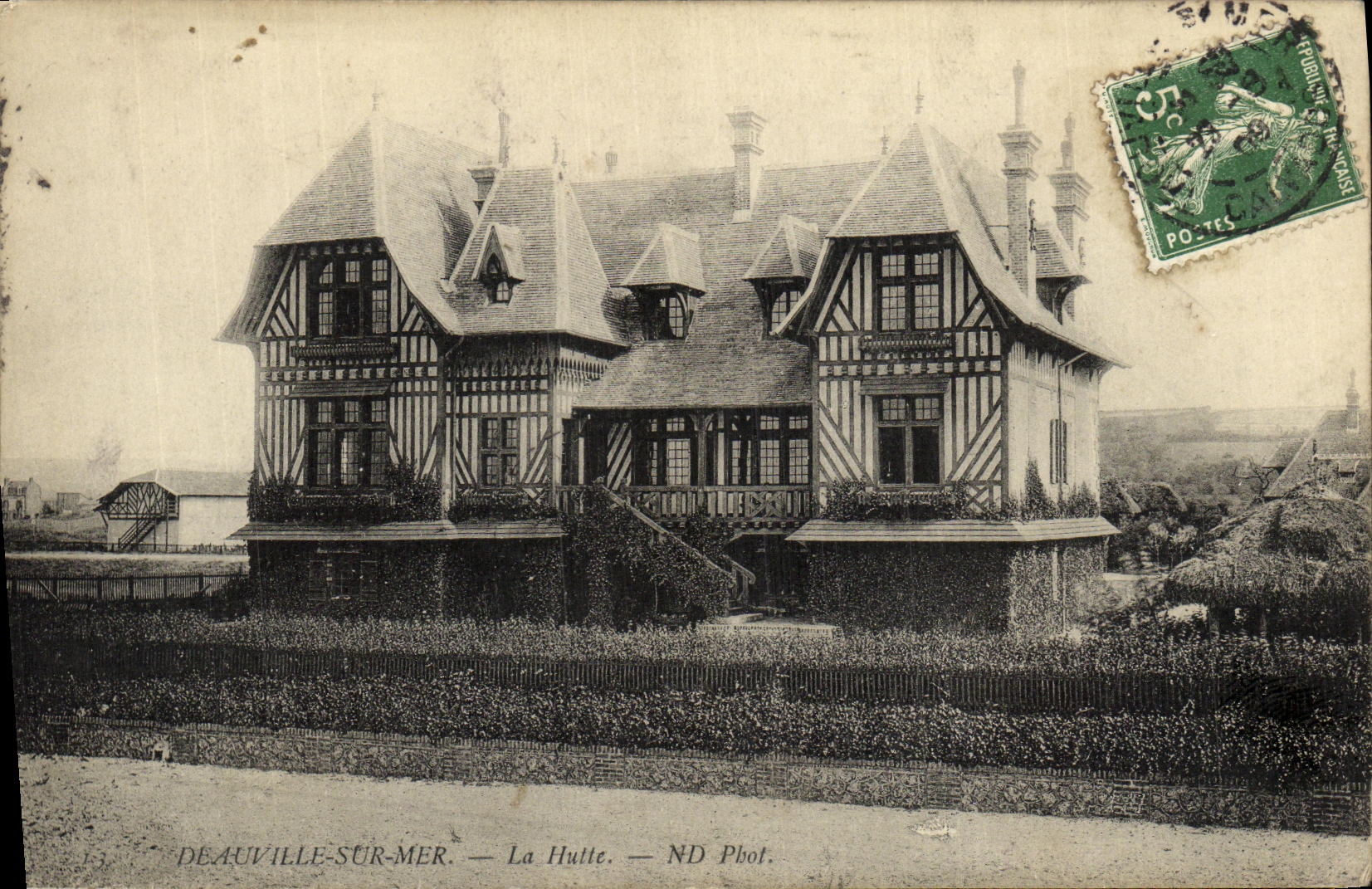 VINTAGE POSTCARD Deauville On Sea the Hut