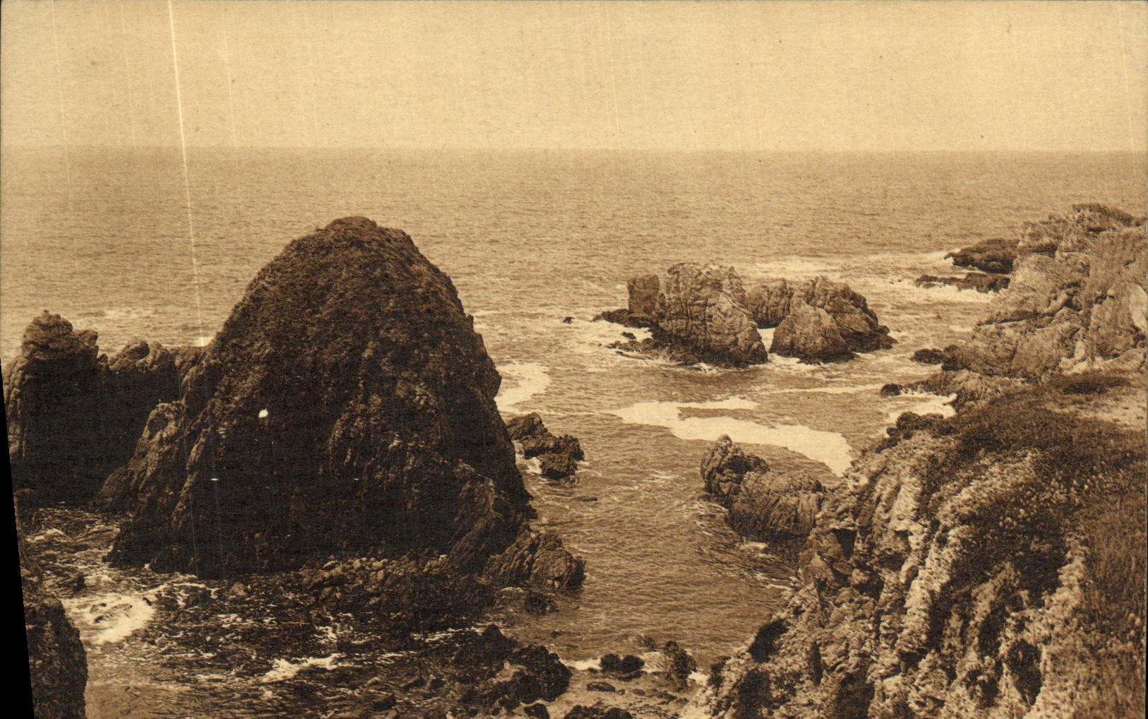 Acantilados de la POSTAL de la VENDIMIA cerca de la cena en Crozon