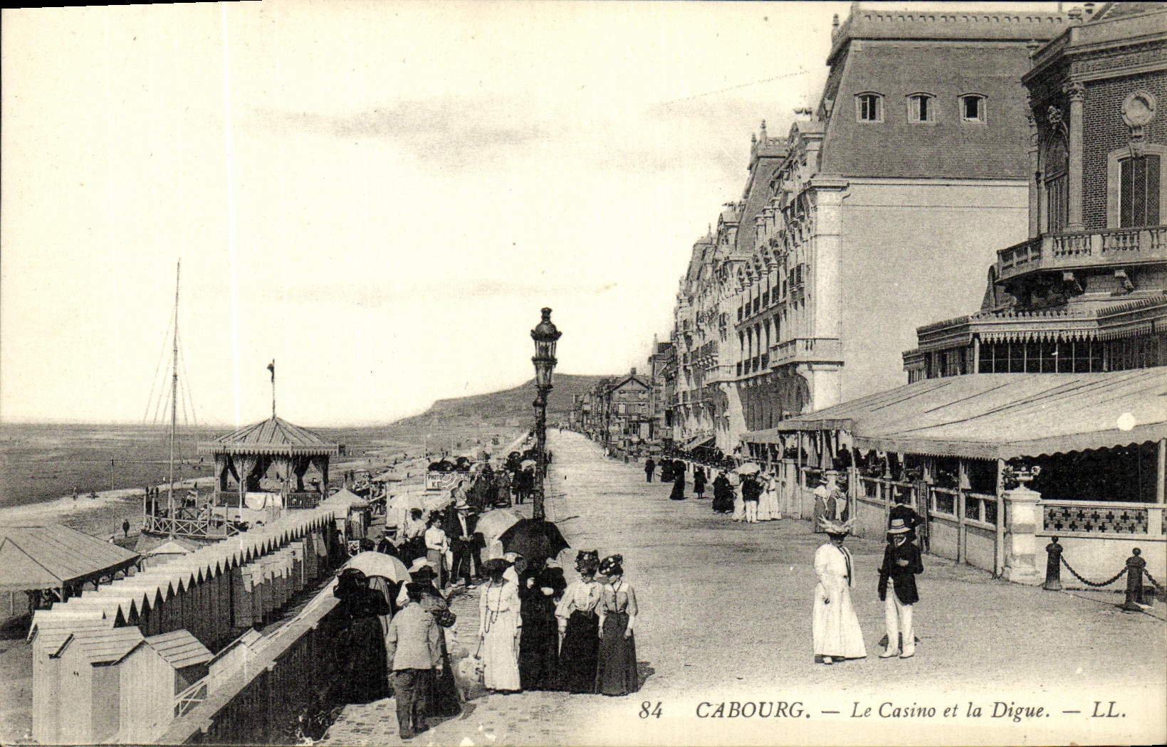 POSTAL Cabourg de la VENDIMIA el casino y la presa