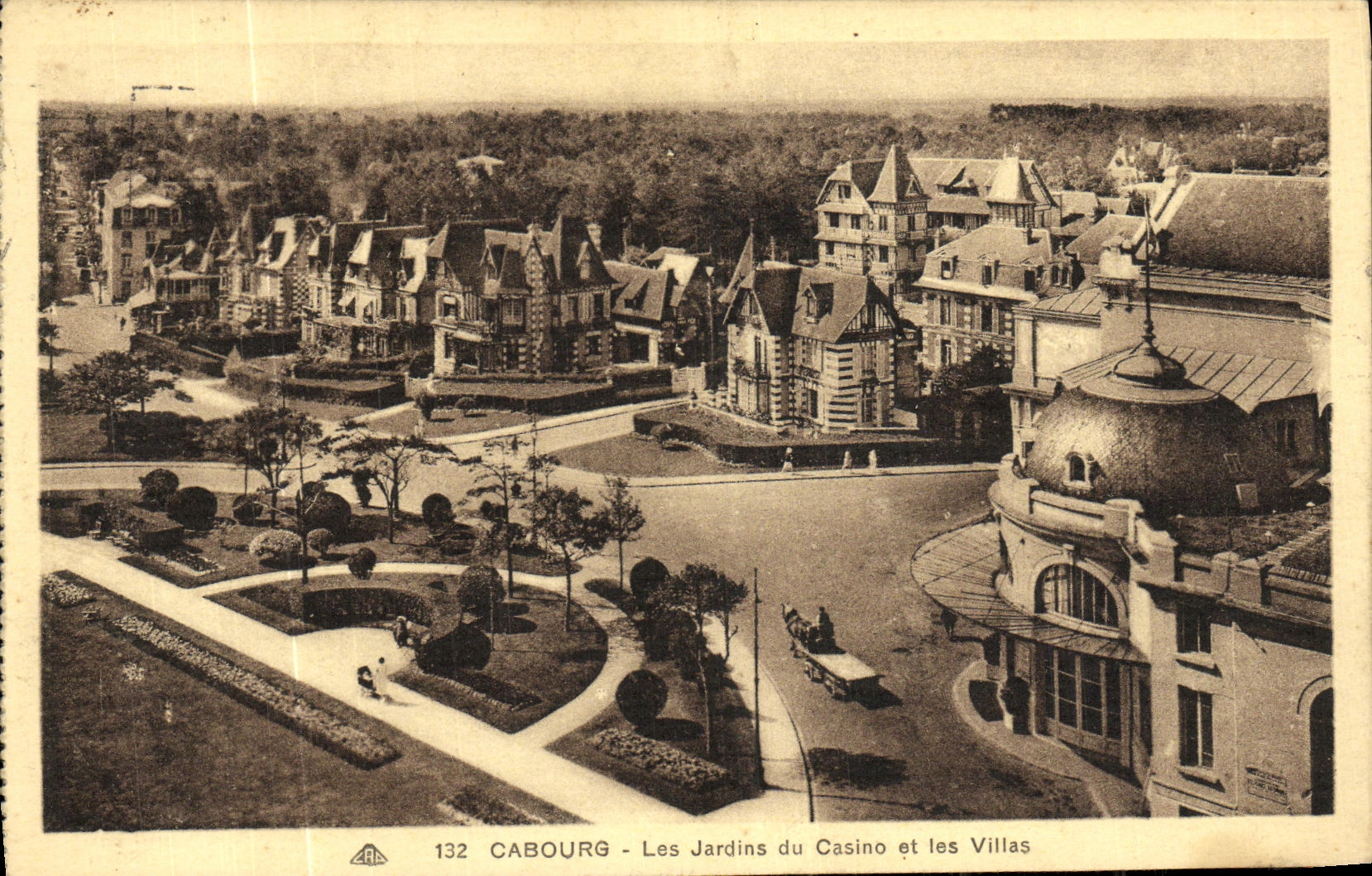 Jardines de Cabourg de la POSTAL de la VENDIMIA del casino y de los chalets