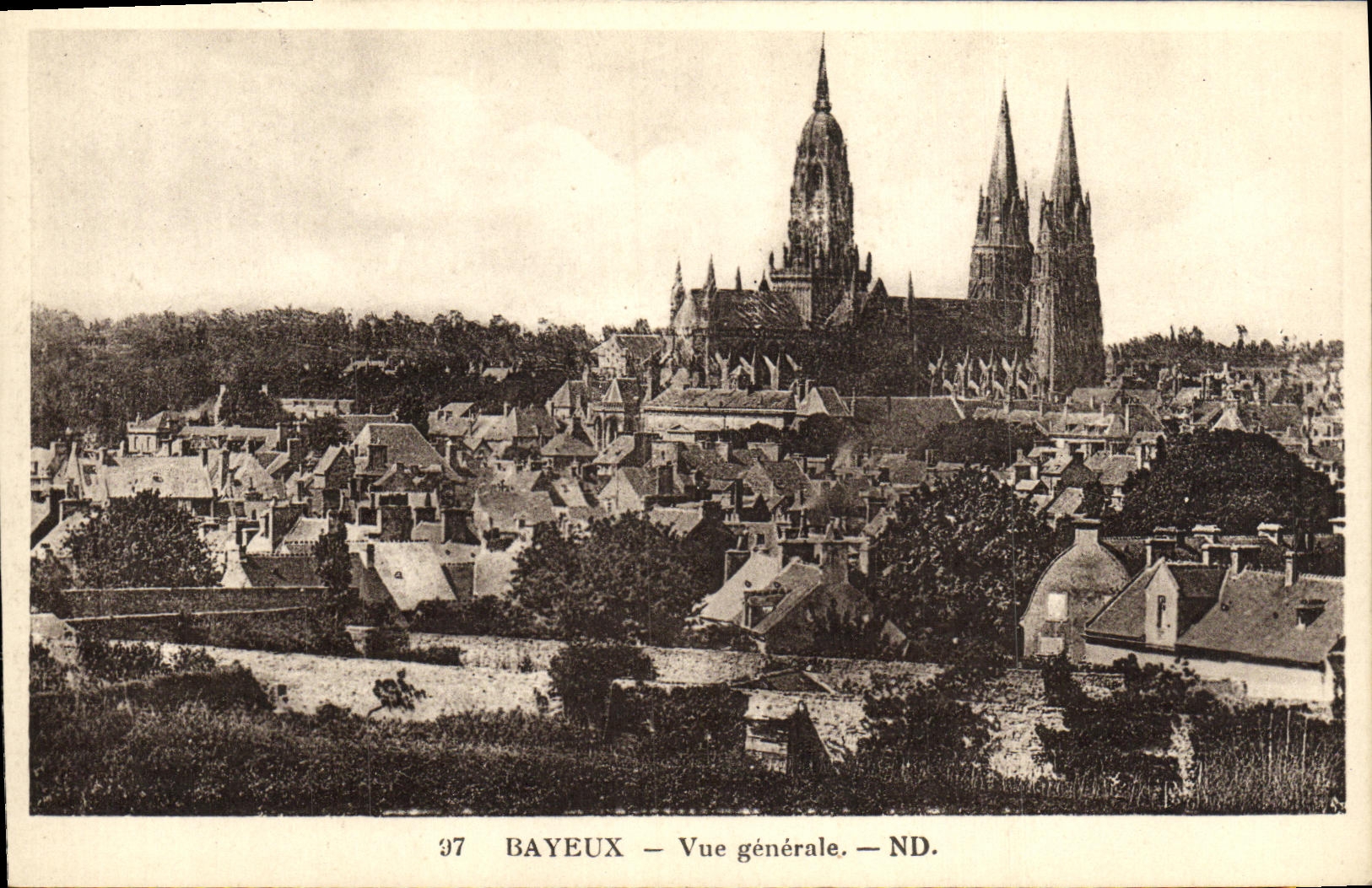 Opinion de Bayeux de la POSTAL de la VENDIMIA