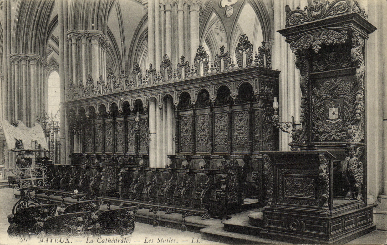 POSTAL Bayeux de la VENDIMIA las paradas de la catedral