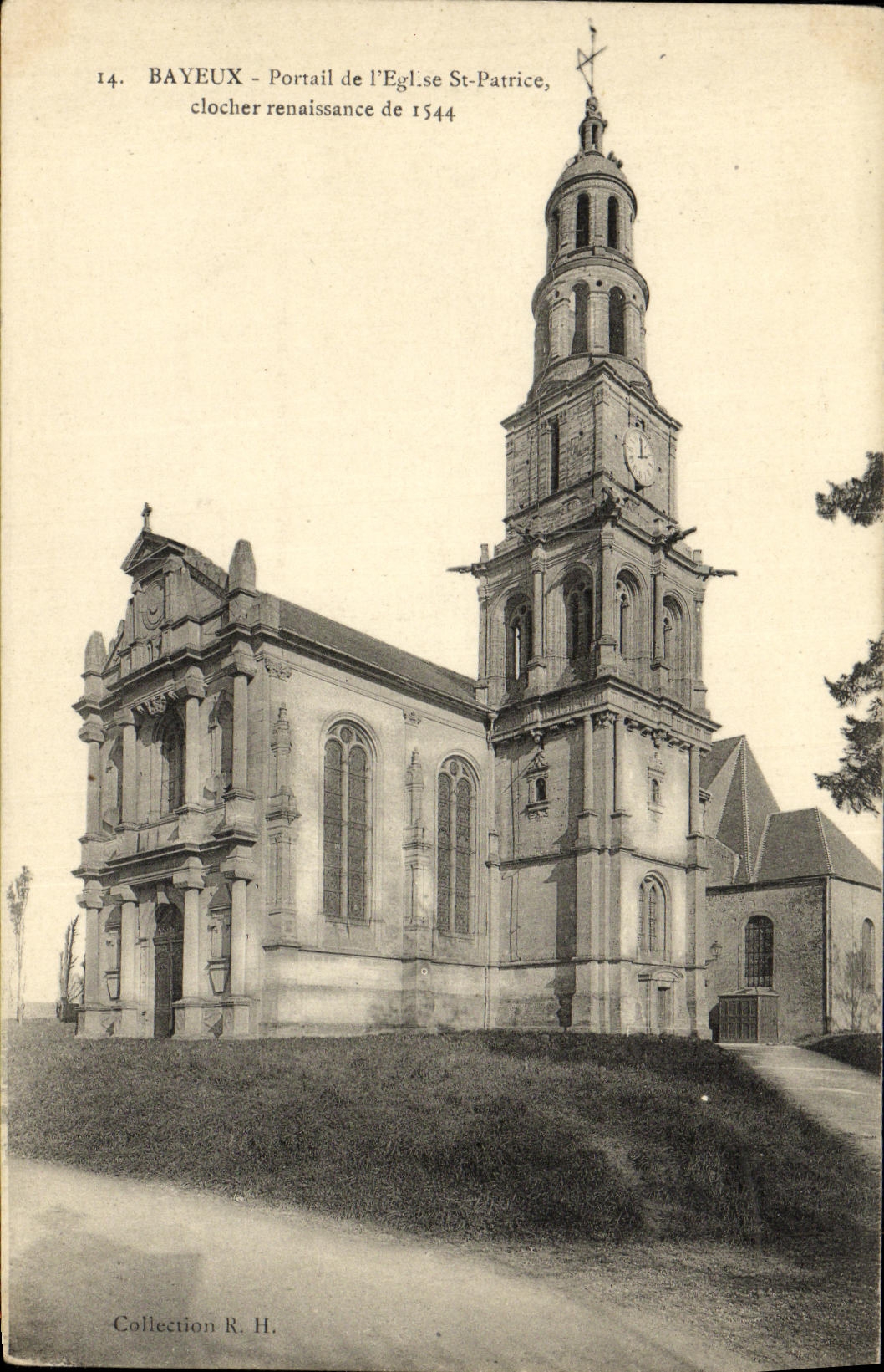 Puerta de Bayeux de la POSTAL de la VENDIMIA de L campana torre del St Patrice de la iglesia Renacimiento de 1544