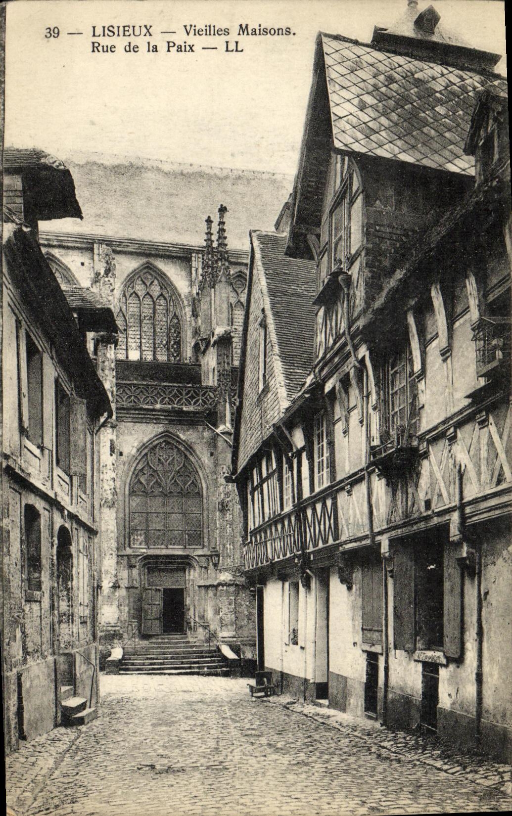 VINTAGE POSTCARD Lisieux Old women Houses Street of Peace