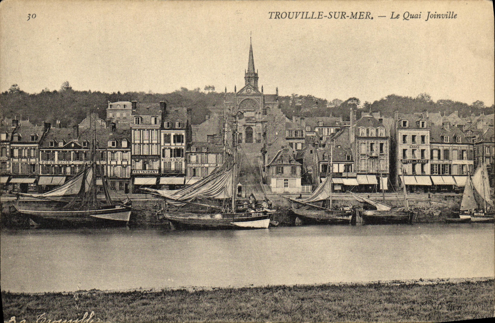 POSTAL Trouville de la VENDIMIA en el mar los barcos de Quay Joinville