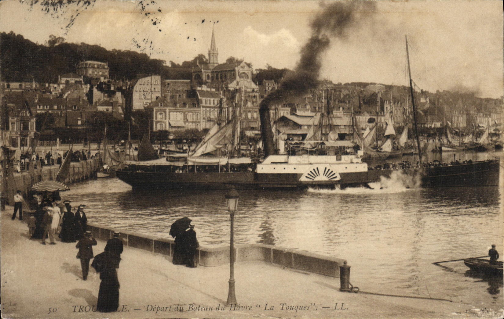 Salida de Trouville de la POSTAL de la VENDIMIA del barco de los tambores de Le Havre