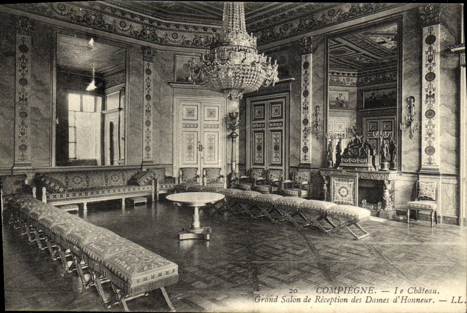 POSTAL Compiegne de la VENDIMIA el cuarto de recepcion grande del castillo del honor de las senoras D