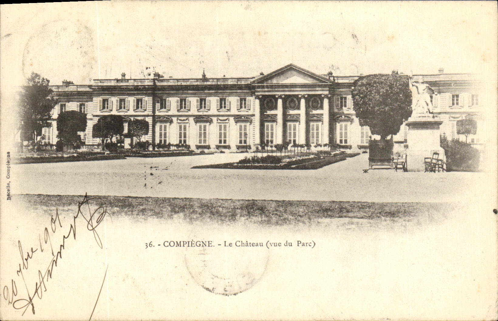 POSTAL Compiegne de la VENDIMIA el castillo visto del parque