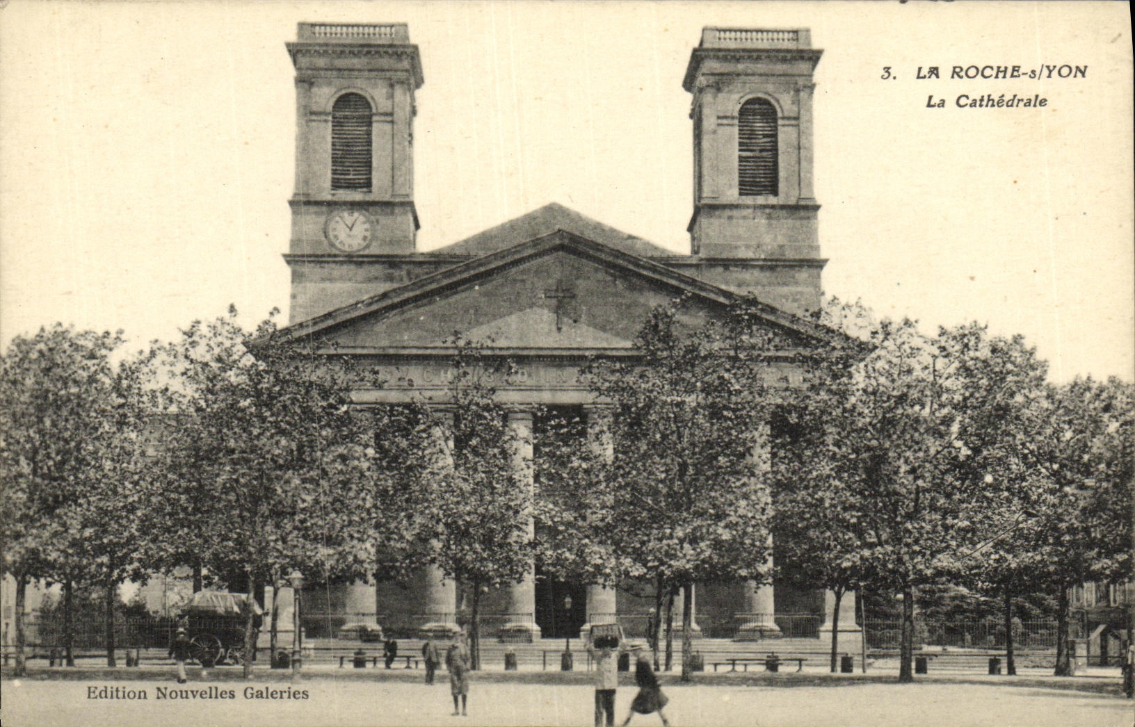 VINTAGE POSTCARD the Rock on Yon the Cathedral