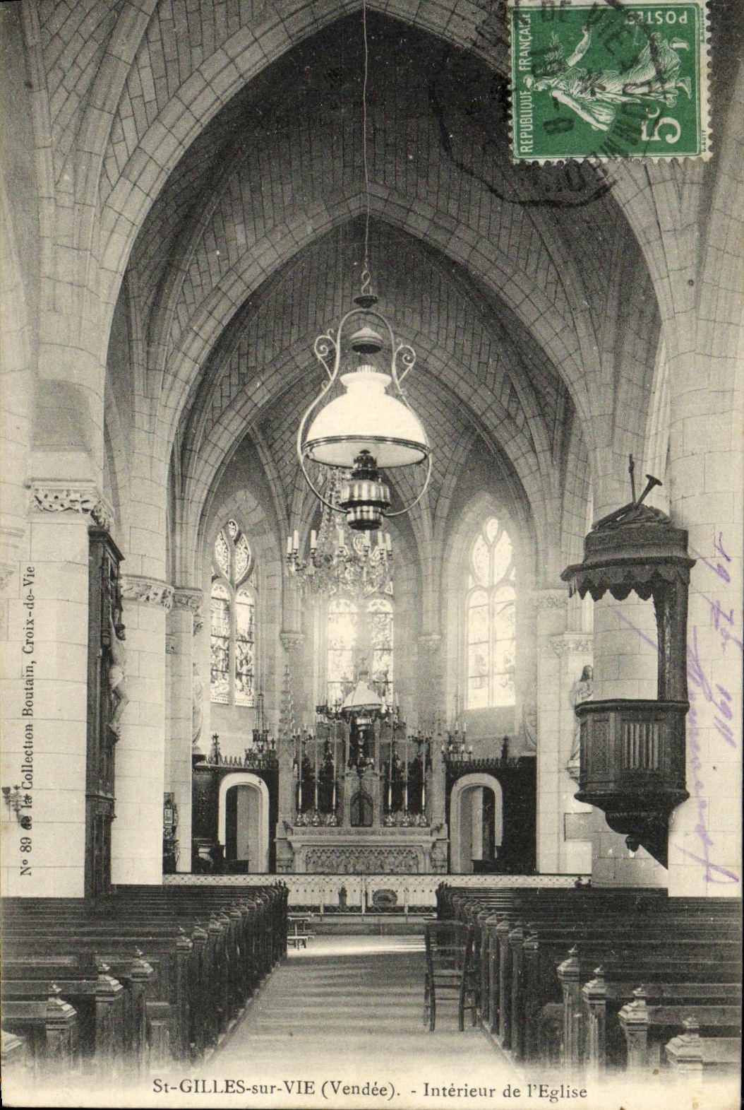 St Gil interior de la POSTAL de la VENDIMIA el la vida de L iglesia