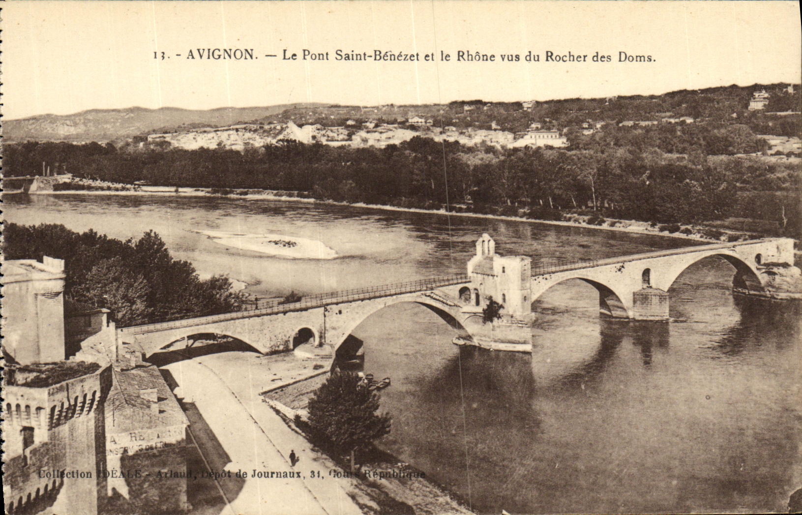 POSTAL Avignon de la VENDIMIA el puente santo Benezet y el Rhone su de la roca de Domas