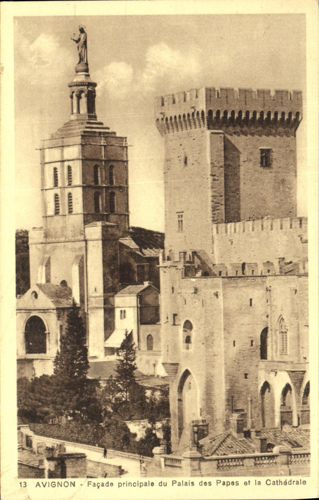 Ataque frontal de Avignon Principaie de la POSTAL de la VENDIMIA del paladar de los papas y de la catedral