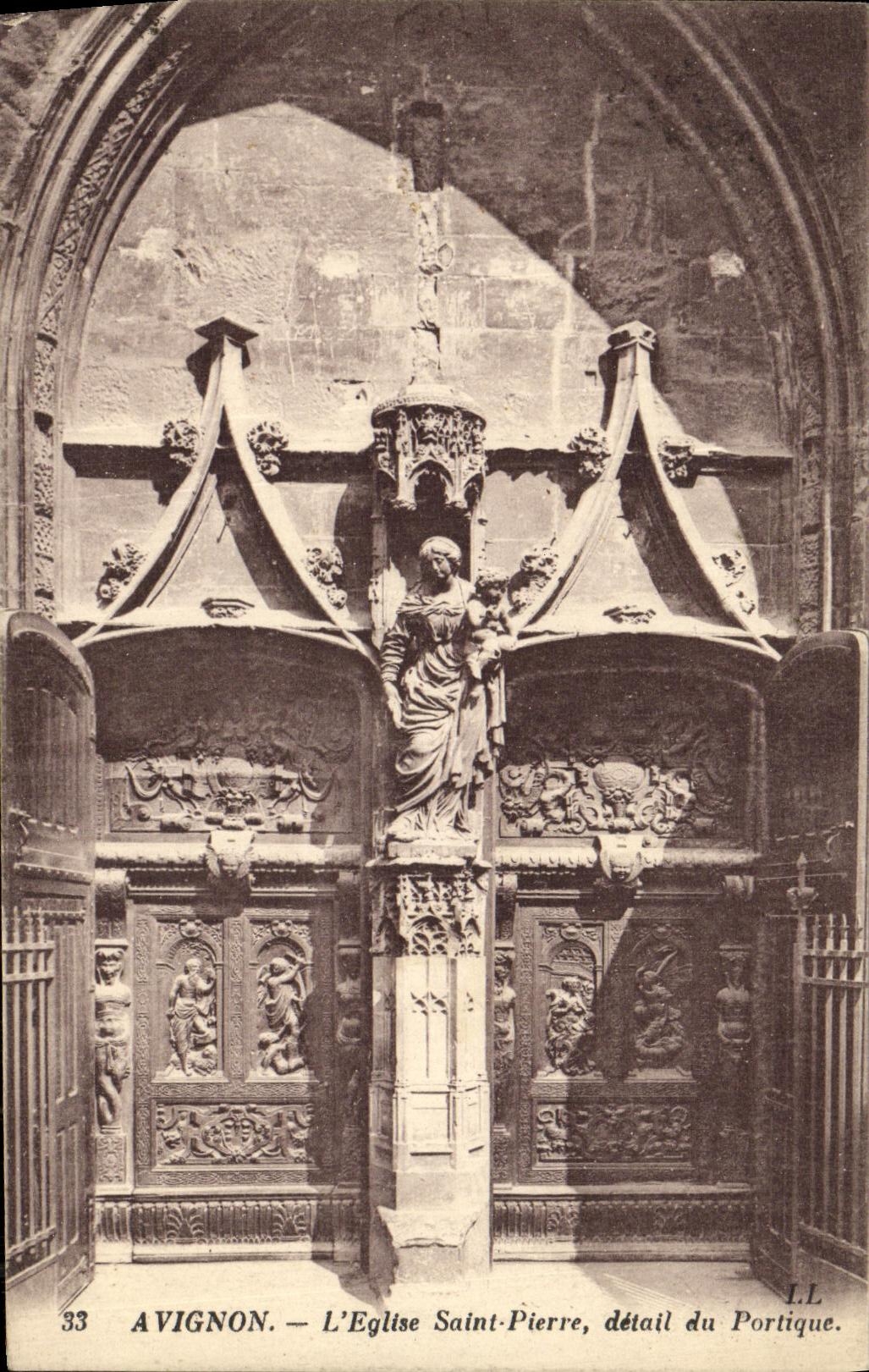 POSTAL Avignon L detalle de la VENDIMIA del Saint Pierre de la iglesia del portico
