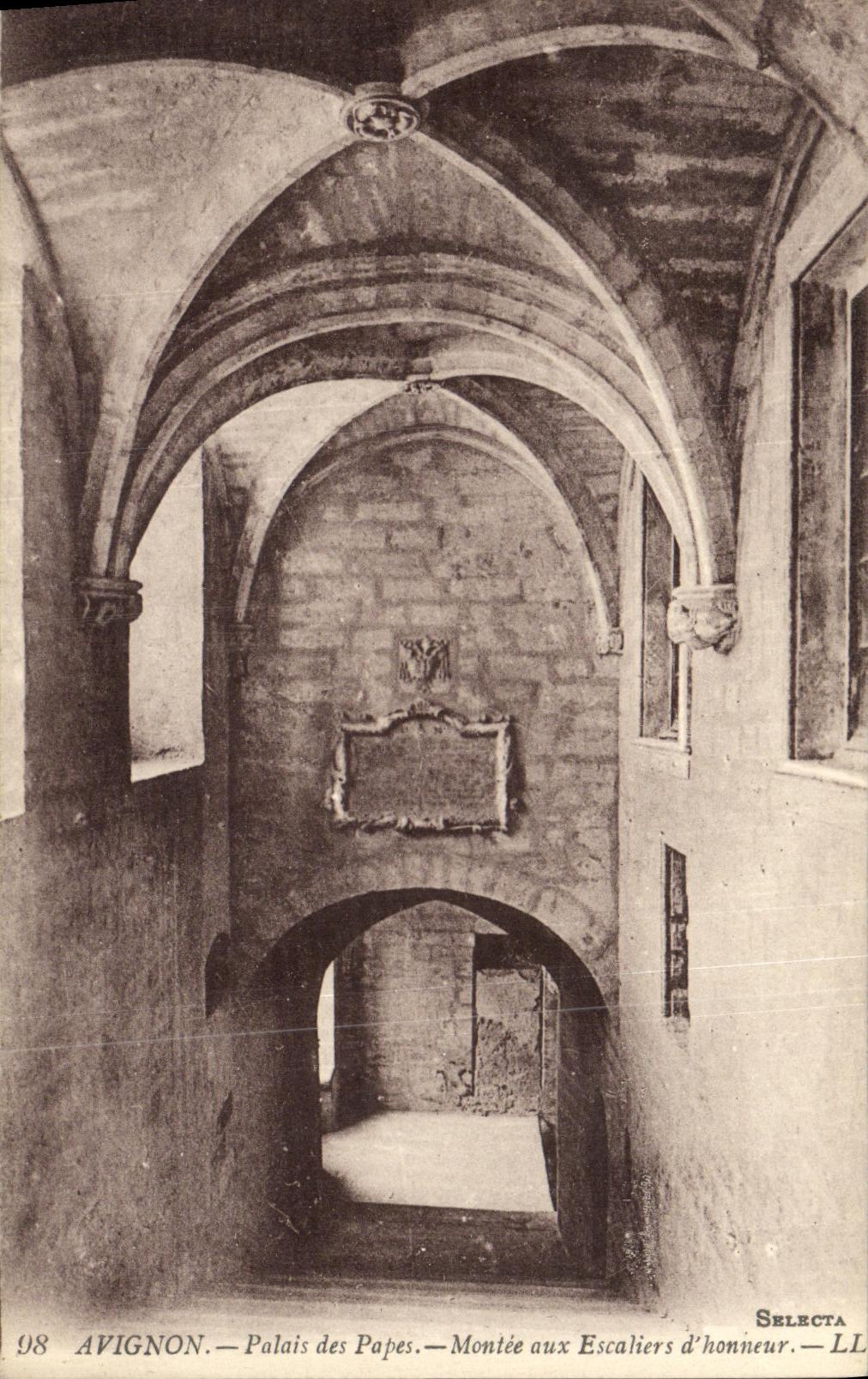 Paladar de Avignon de la POSTAL de la VENDIMIA de los papas Assembled To el honor de las escaleras D