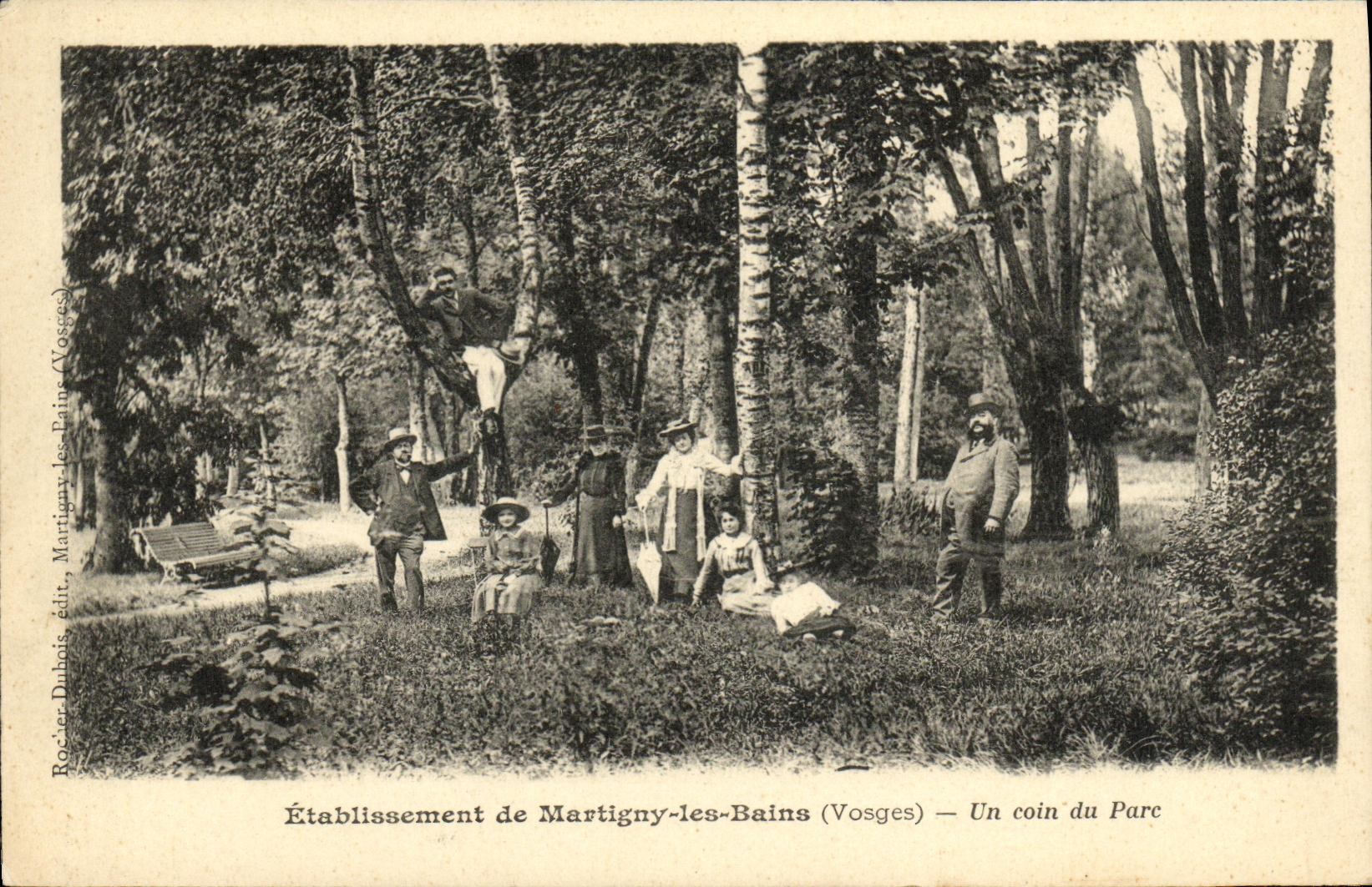 Establecimiento de la POSTAL de la VENDIMIA de Martigny una esquina del parque