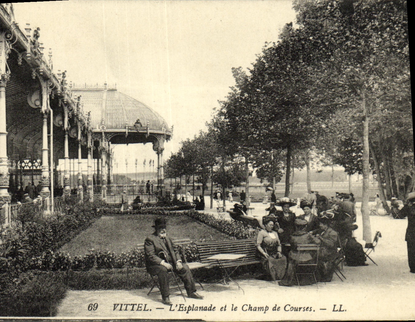 VINTAGE POSTCARD Vittel L Esplande And the Racecourse