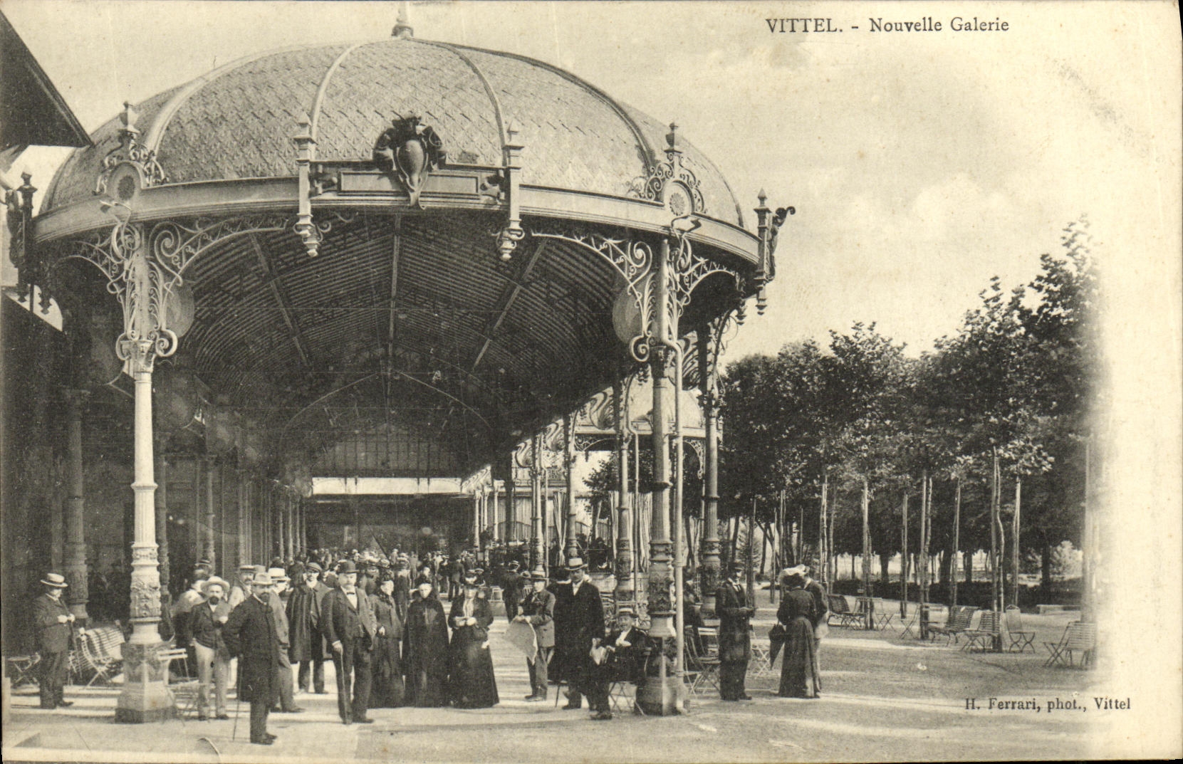 VINTAGE POSTCARD Vittel New Gallery