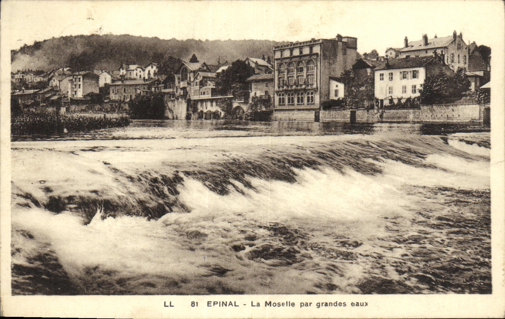 POSTAL Epinal de la VENDIMIA el Mosela por el agua grande