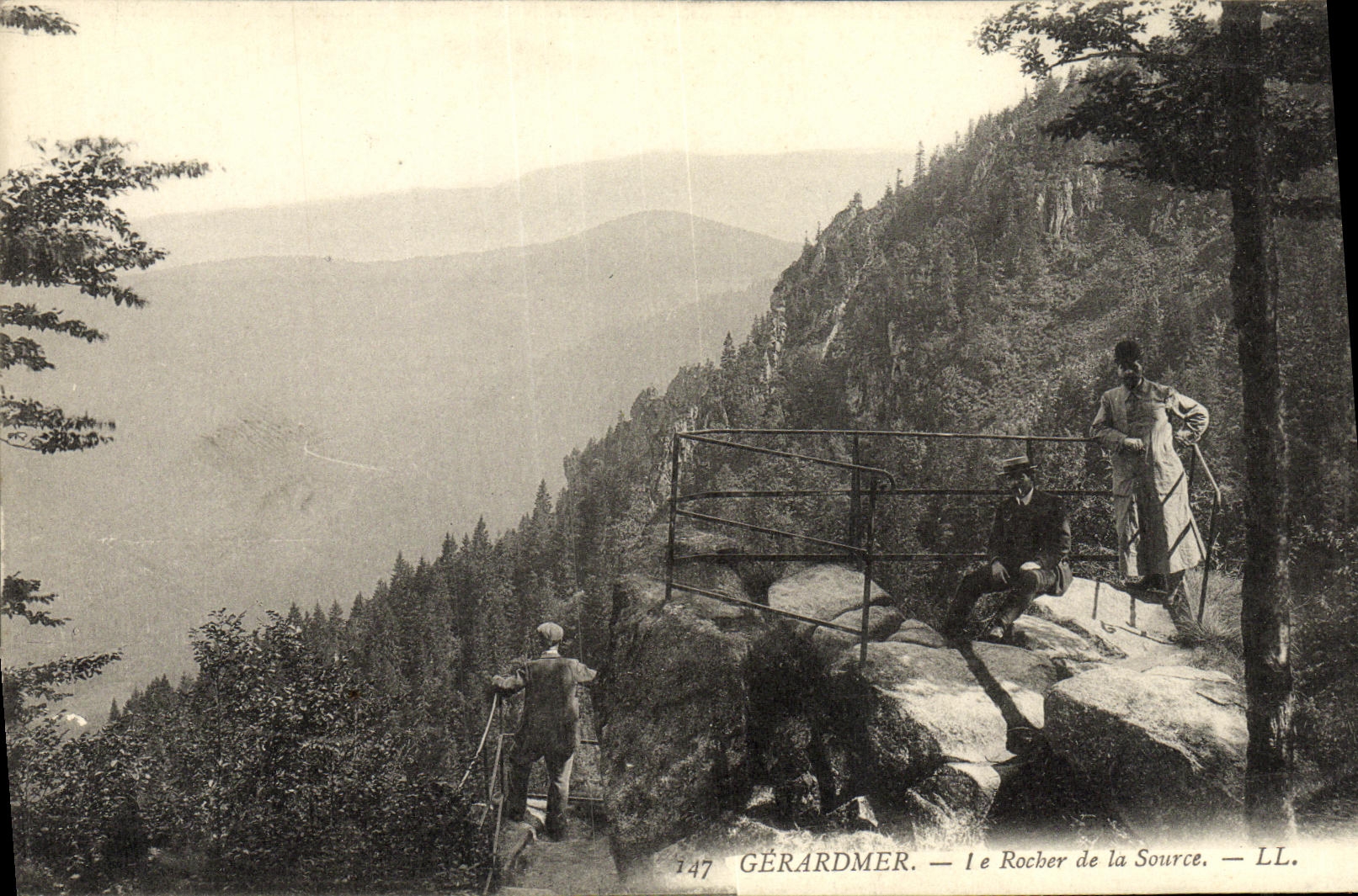 VINTAGE POSTCARD Gerardmer the Rock of the Source