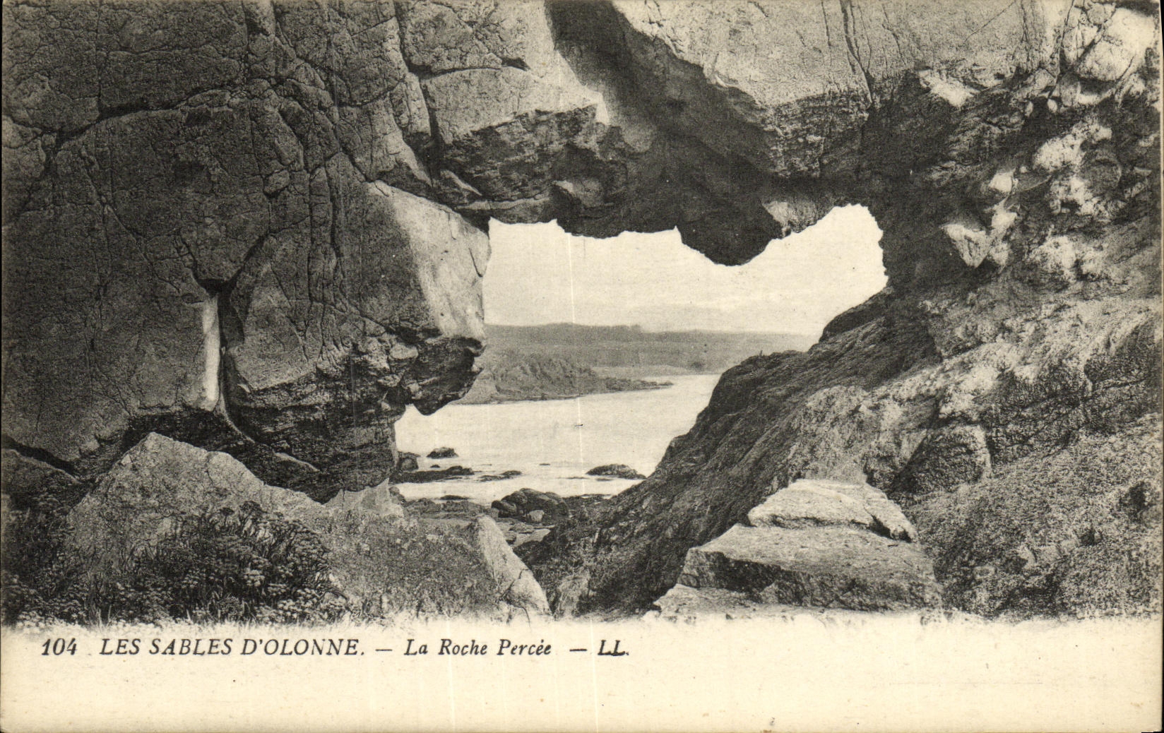 VINTAGE POSTCARD Sands D Olonne the Bored Rock