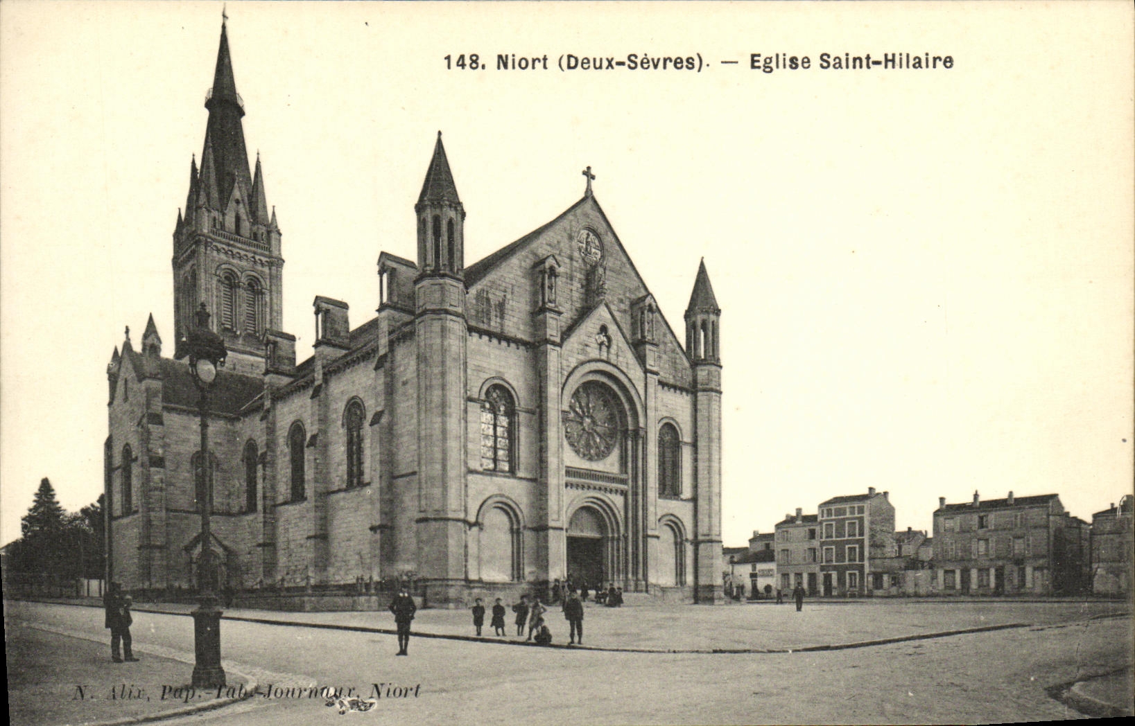 VINTAGE POSTCARD Niort Church Hilaire Saint