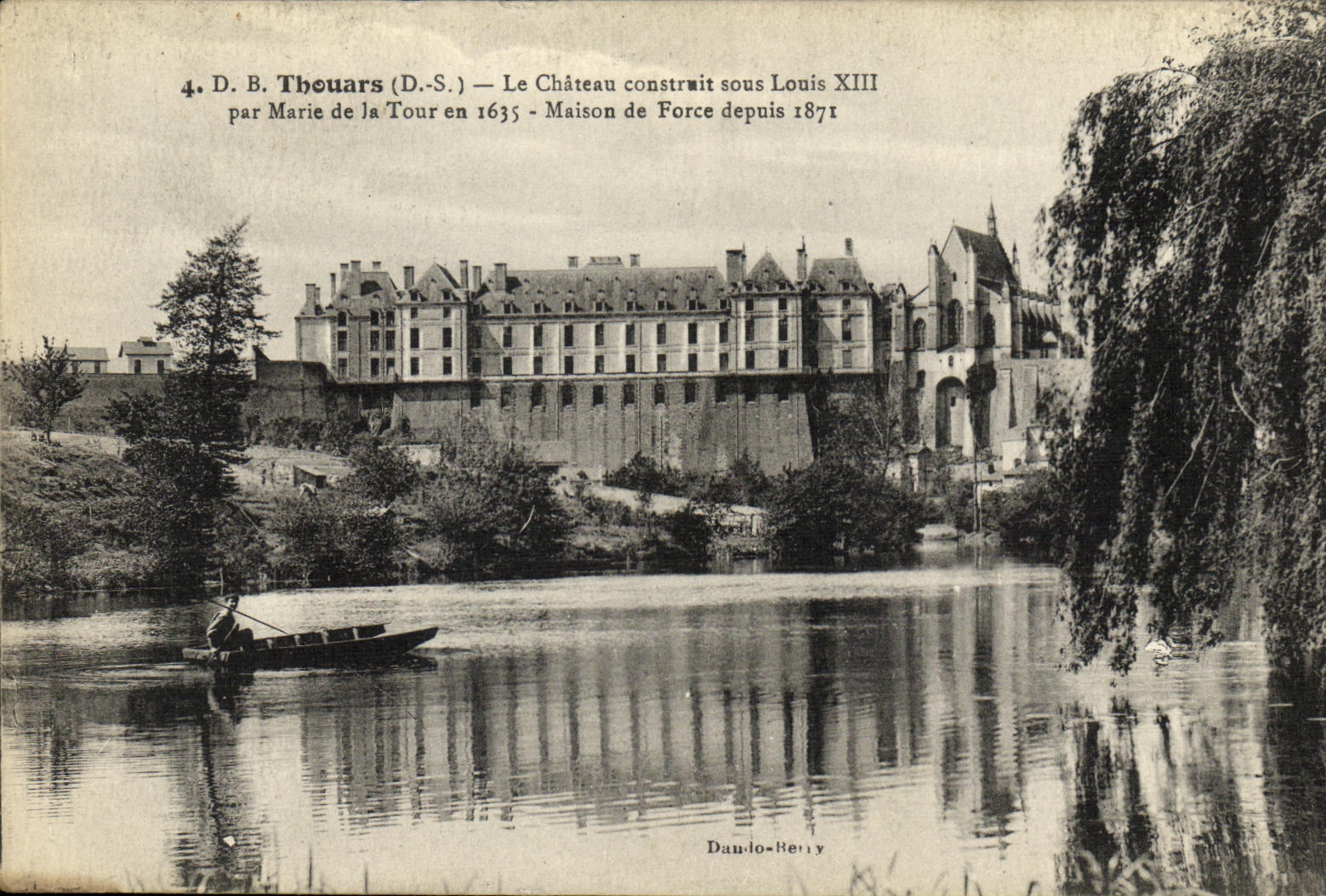 POSTAL Thouars de la VENDIMIA el castillo de Constuit debajo de Louis XIII por Marie de la torre en la casa 1635 de la correccion desde 1871