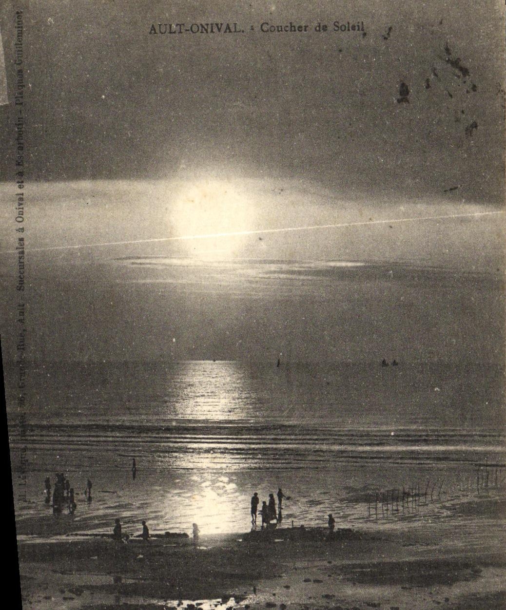 VINTAGE POSTCARD Ault Onival Sunset