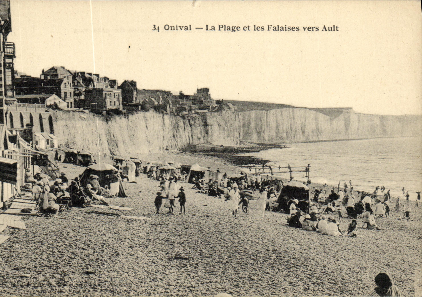 CPA Onival La Plage et Les Falaises Vers Ault