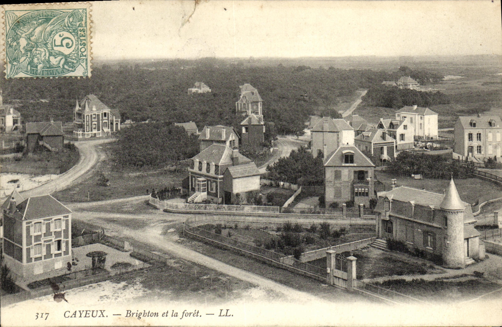 VINTAGE POSTCARD Cayeux Brigton and the Drill