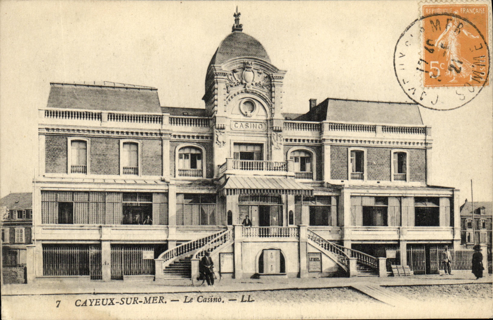 VINTAGE POSTCARD Cayeux On Sea the Casino