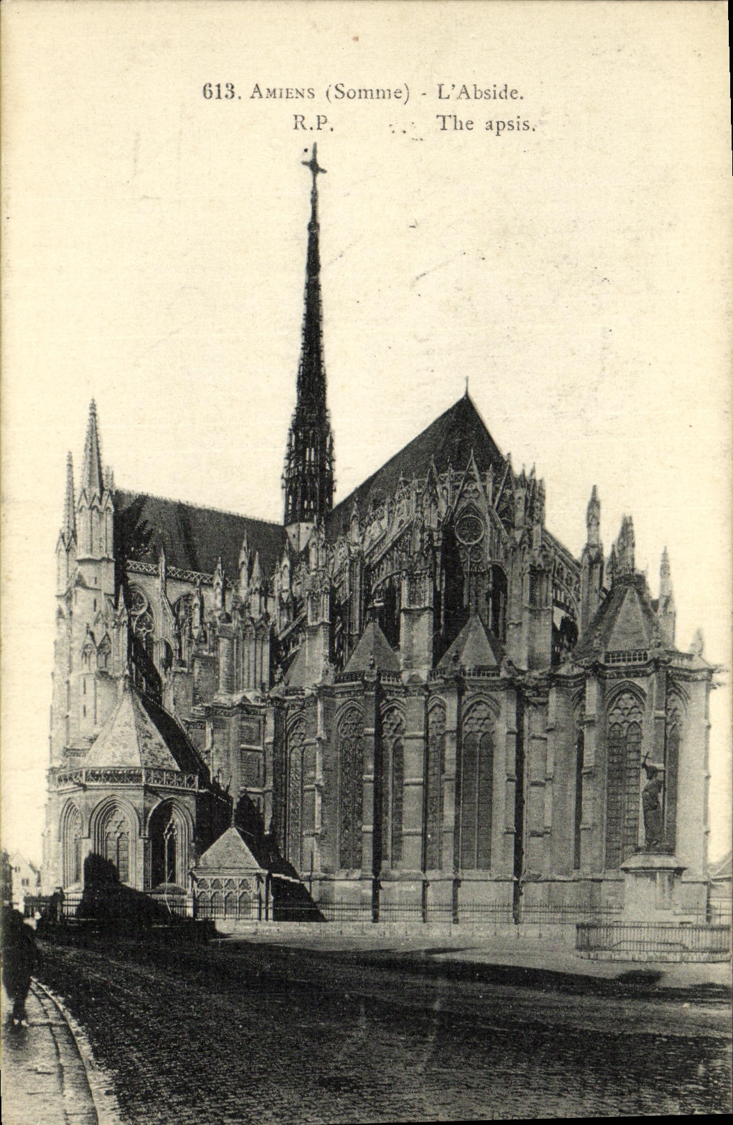 VINTAGE POSTCARD Amiens L Apse