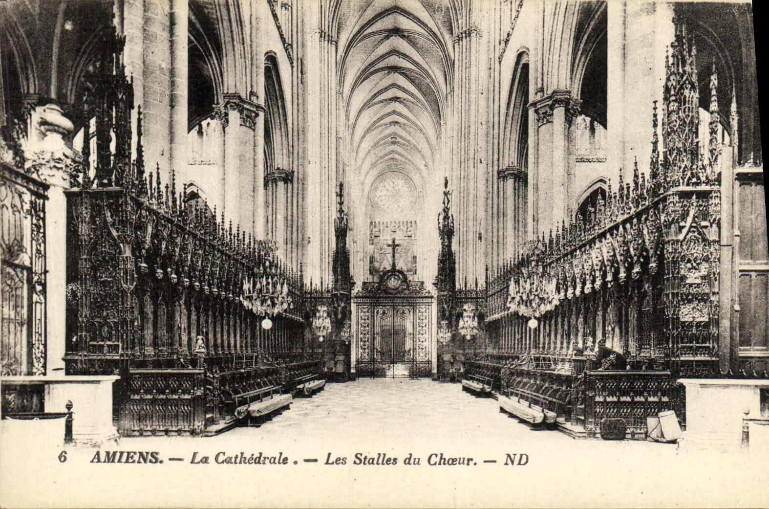 VINTAGE POSTCARD Amiens the Cathedral Stalls of the Chorus