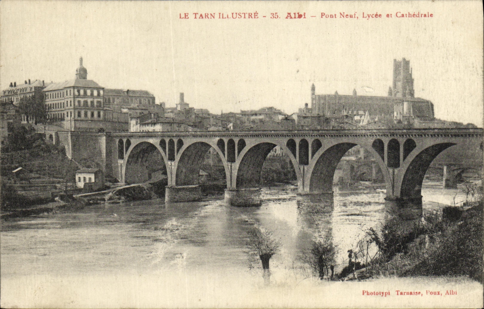 VINTAGE POSTCARD the Tarn Illustrates Past Last nines College and cathedral
