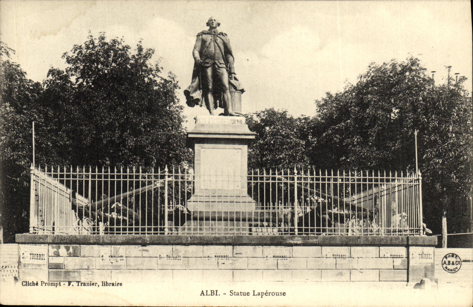 La POSTAL Albi de la VENDIMIA gobierna Laperouse