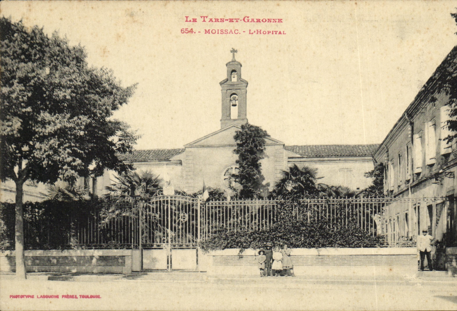 VINTAGE POSTCARD Tarn and the Garonne Moissac L Hospital