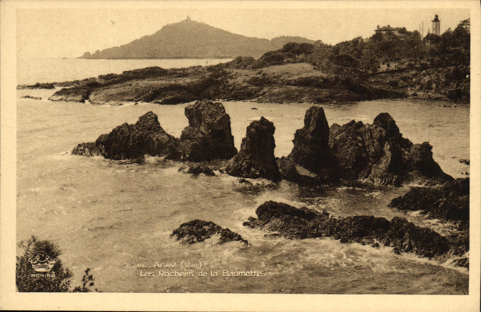 VINTAGE POSTCARD Agay rocks of Baumette