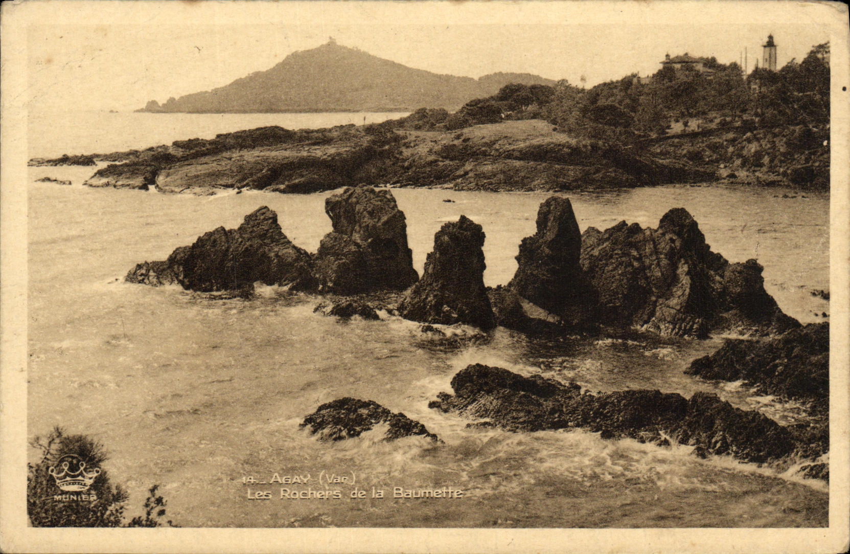 VINTAGE POSTCARD Agay rocks of Baumette